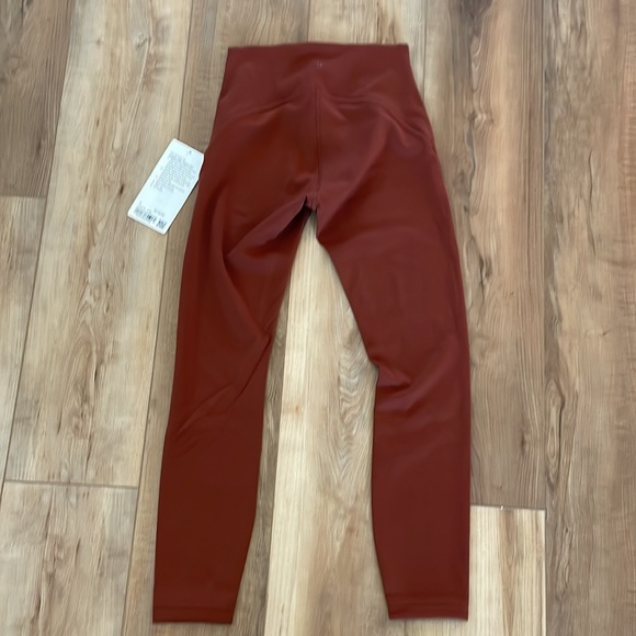 Lululemon InStill HR tight 25” - Picture 4 of 6